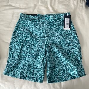 Vineyard Vines 28 Breaker Short 9”